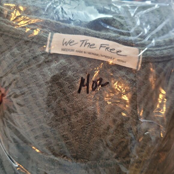 We The Free Coraline Waffle Knit Oversized Swing Top Women's Medium Green Boho - Picture 9 of 9